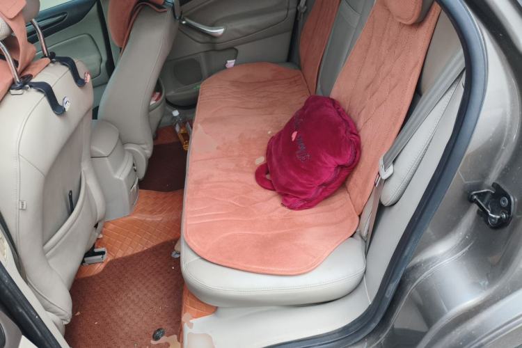 Used Ford Mondeo 2011 2.0L GTDi 200 Fashion Edition Left Rear Seat
