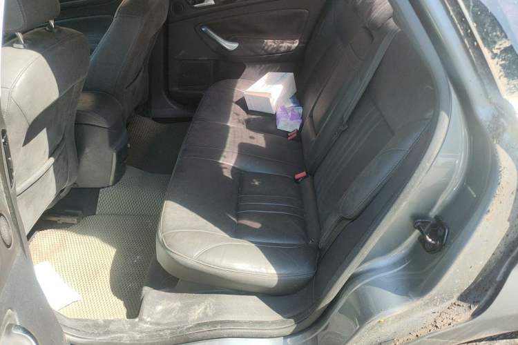 Used Ford Mondeo 2011 2.3L Fashion Edition Left Rear Seat