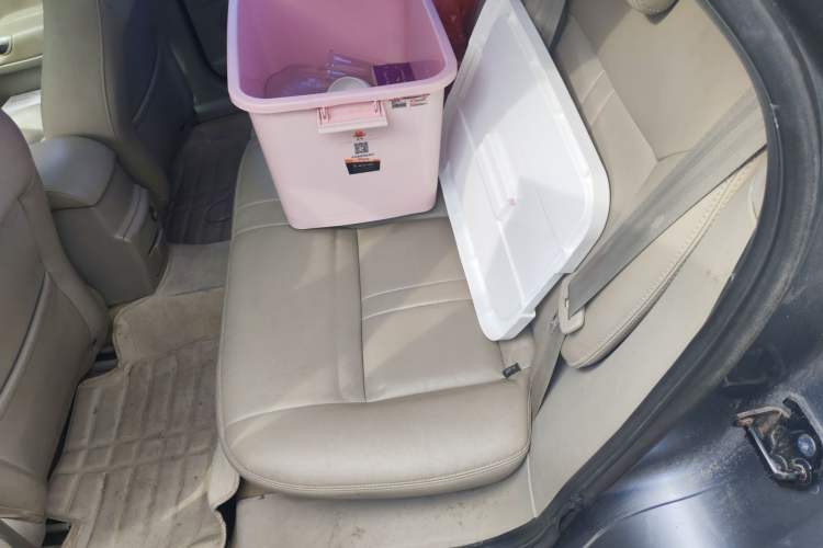 Used Ford Mondeo 2011 2.3L Fashion Edition Left Rear Seat