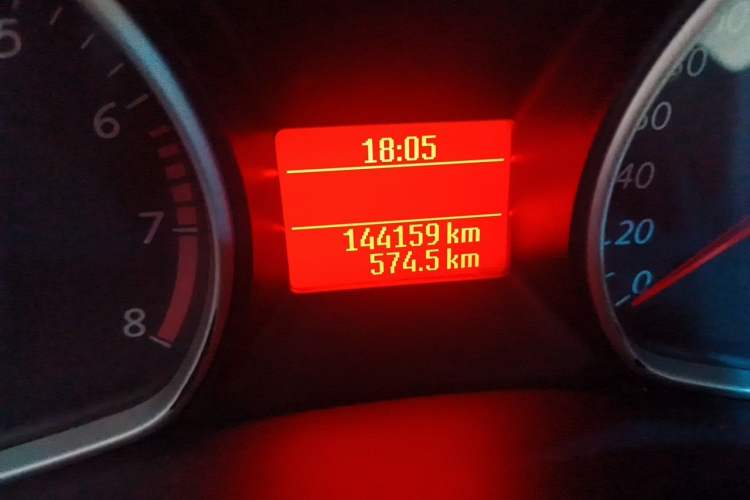 Used Ford Mondeo 2011 2.3L Fashion Edition Odometer Close Up
