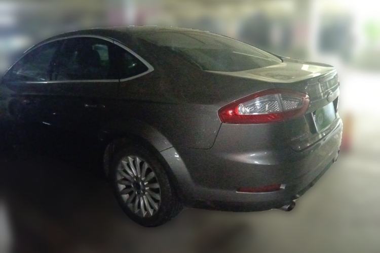 Used Ford Mondeo 2011 2.0L GTDi 200 Fashion Edition Rear Left 45 Deg