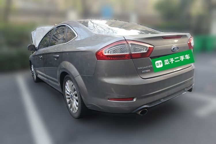 Used Ford Mondeo 2011 2.0L GTDi 200 Fashion Edition Rear Left 45 Deg