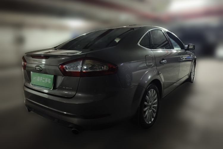 Used Ford Mondeo 2011 2.0L GTDi 200 Fashion Edition Rear Right 45 Deg