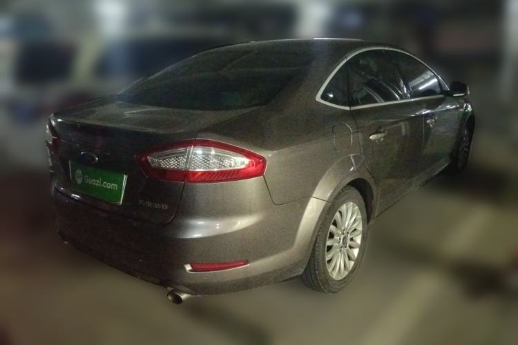 Used Ford Mondeo 2011 2.0L GTDi 200 Fashion Edition Rear Right 45 Deg