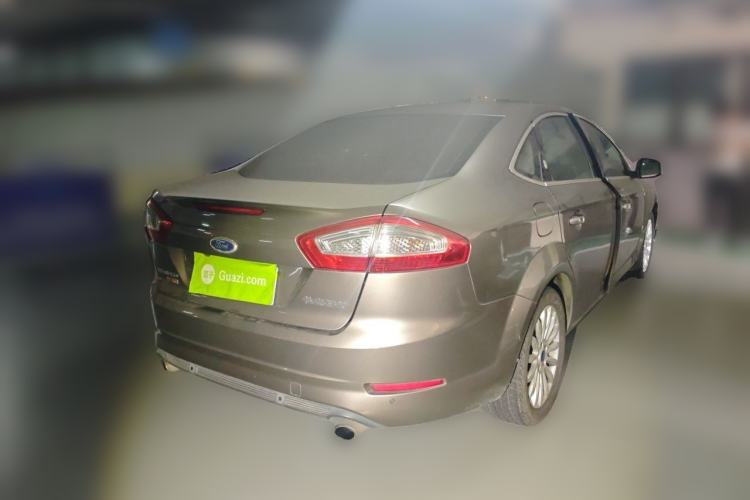 Used Ford Mondeo 2011 2.0L GTDi 200 Fashion Edition Rear Right 45 Deg