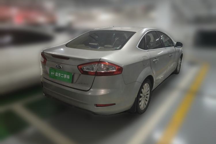 Used Ford Mondeo 2011 2.0L GTDi 200 Luxury Edition Rear Right 45 Deg
