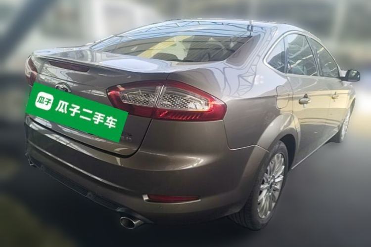 Used Ford Mondeo 2011 2.0L GTDi 200 Luxury Edition Rear Right 45 Deg
