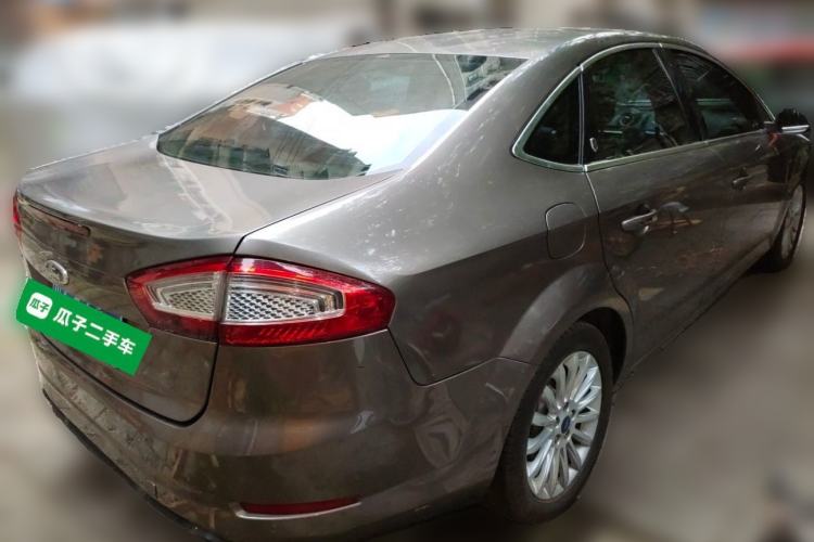 Used Ford Mondeo 2011 2.0L GTDi 200 Luxury Edition Rear Right 45 Deg