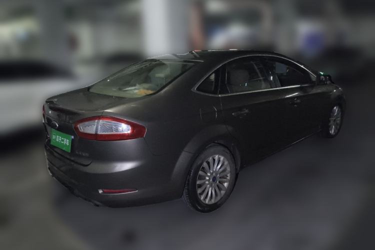 Used Ford Mondeo 2011 2.0L GTDi 200 Fashion Edition Rear Right 45 Deg