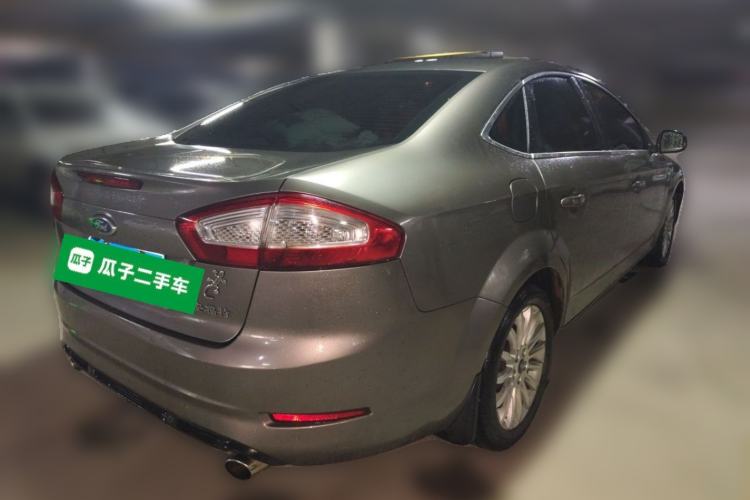 Used Ford Mondeo 2011 2.0L GTDi 200 Fashion Edition Rear Right 45 Deg