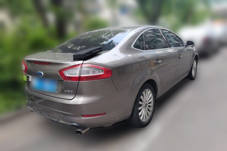 Used Ford Mondeo 2011 2.0L GTDi 200 Luxury Edition Rear Right 45 Deg