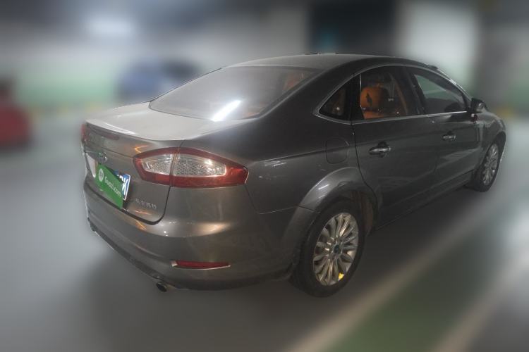 Used Ford Mondeo 2011 2.0L GTDi 200 Fashion Edition Rear Right 45 Deg