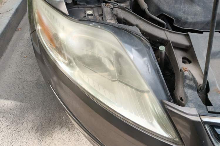 Used Ford Mondeo 2011 2.0L GTDi 200 Fashion Edition Right Front Headlight