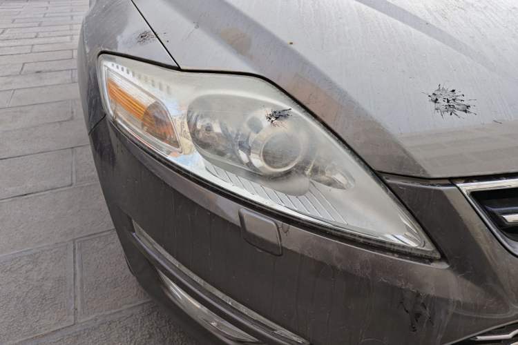 Used Ford Mondeo 2011 2.0L GTDi 200 Luxury Edition Right Front Headlight