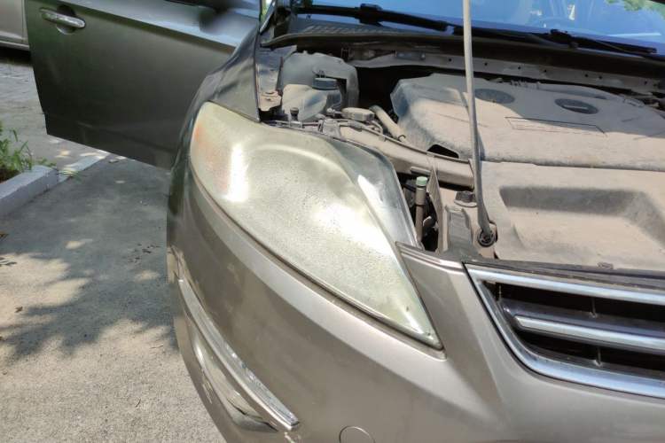 Used Ford Mondeo 2011 2.0L GTDi 200 Fashion Edition Right Front Headlight