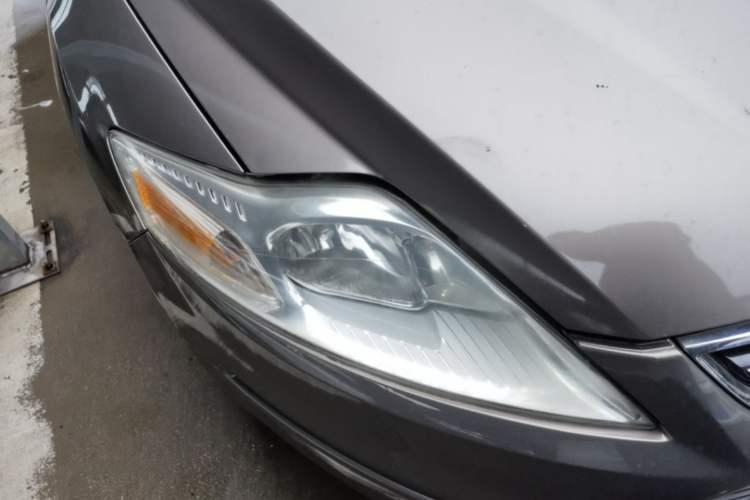 Used Ford Mondeo 2011 2.3L Fashion Edition Right Front Headlight