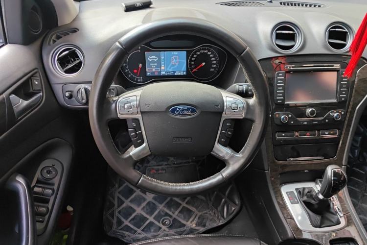 Used Ford Mondeo 2011 2.0L GTDi 200 Luxury Edition Steering Wheel