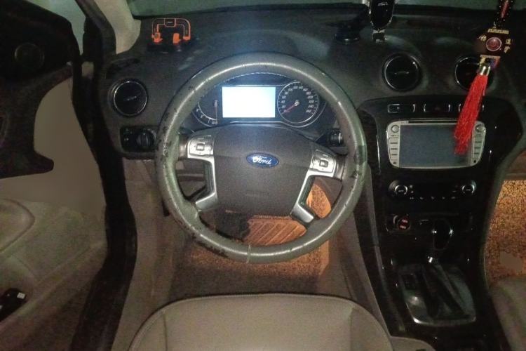 Used Ford Mondeo 2011 2.0L GTDi 200 Fashion Edition Steering Wheel