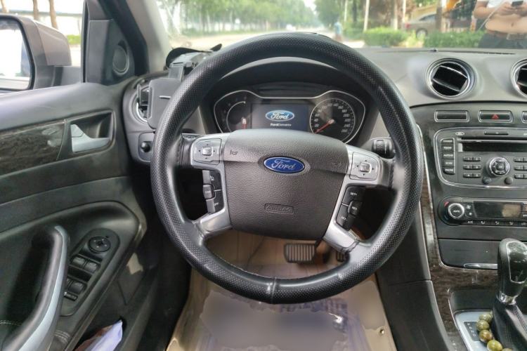 Used Ford Mondeo 2011 2.3L Luxury Model Steering Wheel