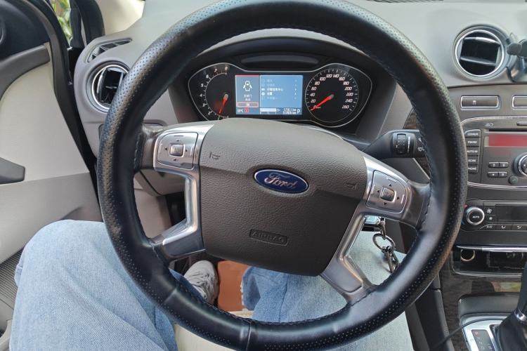 Used Ford Mondeo 2011 2.0L GTDi 200 Fashion Edition Steering Wheel
