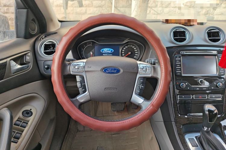 Used Ford Mondeo 2011 2.0L GTDi 200 Luxury Edition Steering Wheel