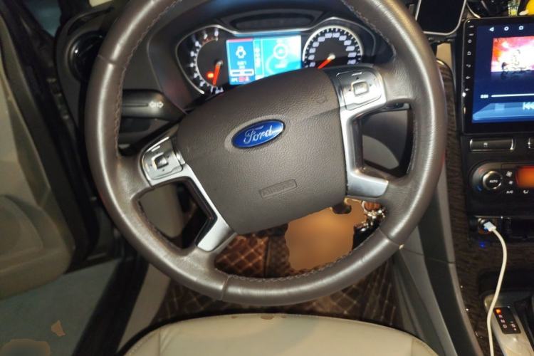 Used Ford Mondeo 2011 2.0L GTDi 200 Fashion Edition Steering Wheel