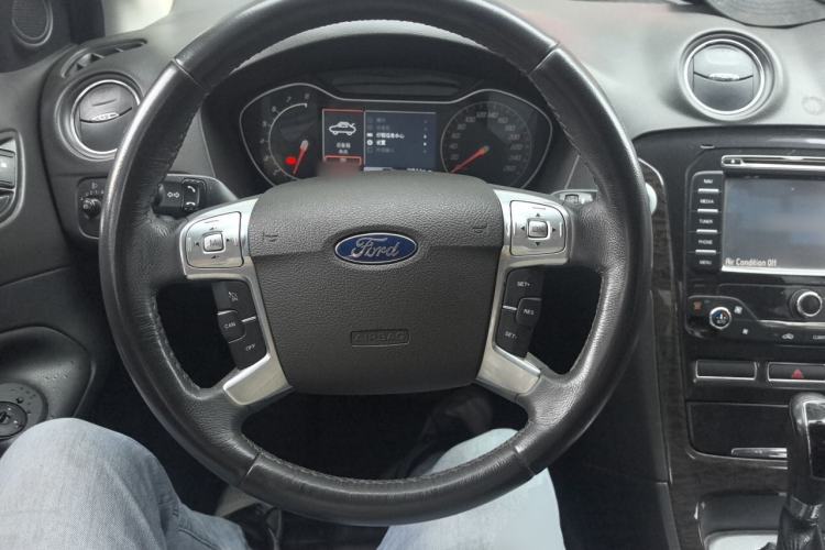 Used Ford Mondeo 2011 2.3L Luxury Model Steering Wheel