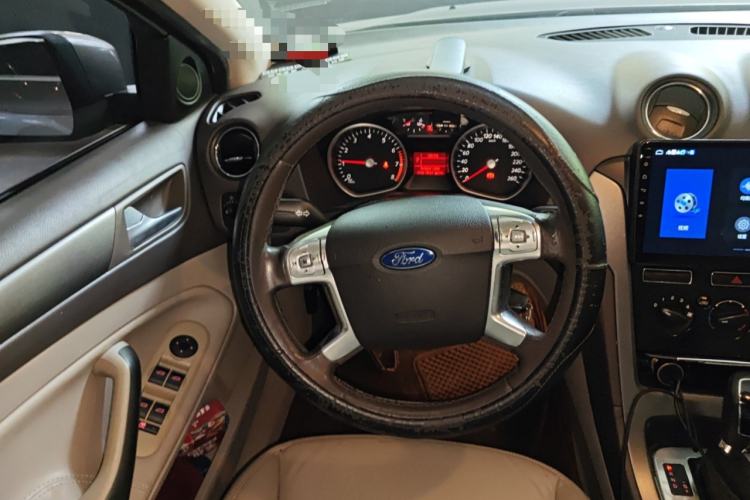 Used Ford Mondeo 2011 2.3L Fashion Edition Steering Wheel