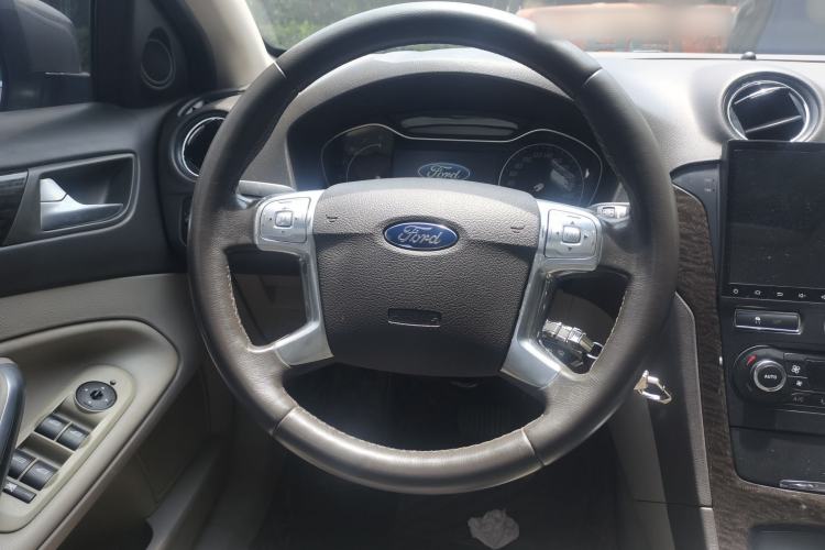 Used Ford Mondeo 2011 2.0L GTDi 200 Fashion Edition Steering Wheel