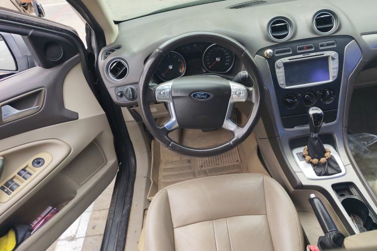 Used Ford Mondeo 2011 2.3L Fashion Edition Steering Wheel