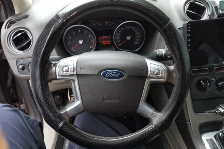 Used Ford Mondeo 2011 2.3L Fashion Edition Steering Wheel
