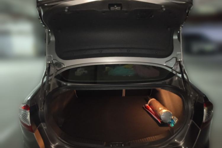 Used Ford Mondeo 2011 2.0L GTDi 200 Fashion Edition Trunk