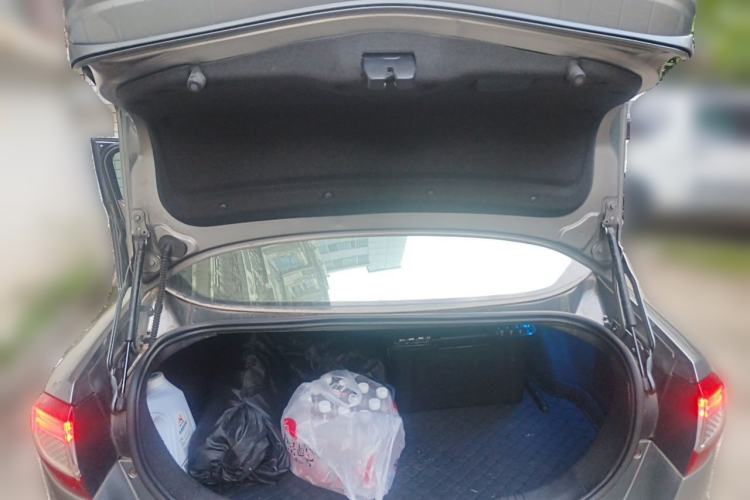 Used Ford Mondeo 2011 2.3L Fashion Edition Trunk