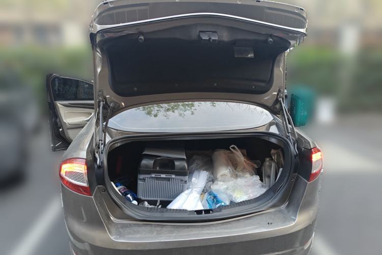 Used Ford Mondeo 2011 2.0L GTDi 200 Fashion Edition Trunk