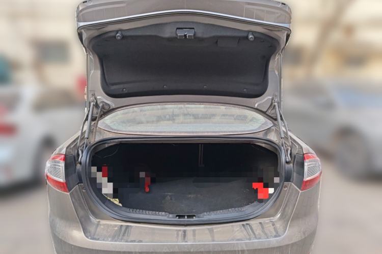 Used Ford Mondeo 2011 2.0L GTDi 200 Luxury Edition Trunk