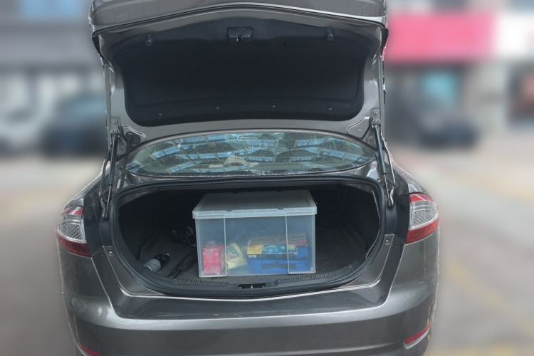 Used Ford Mondeo 2011 2.3L Luxury Model Trunk