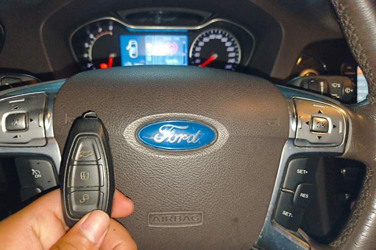 Used Ford Mondeo 2011 2.3L Luxury Model Vehicle Key