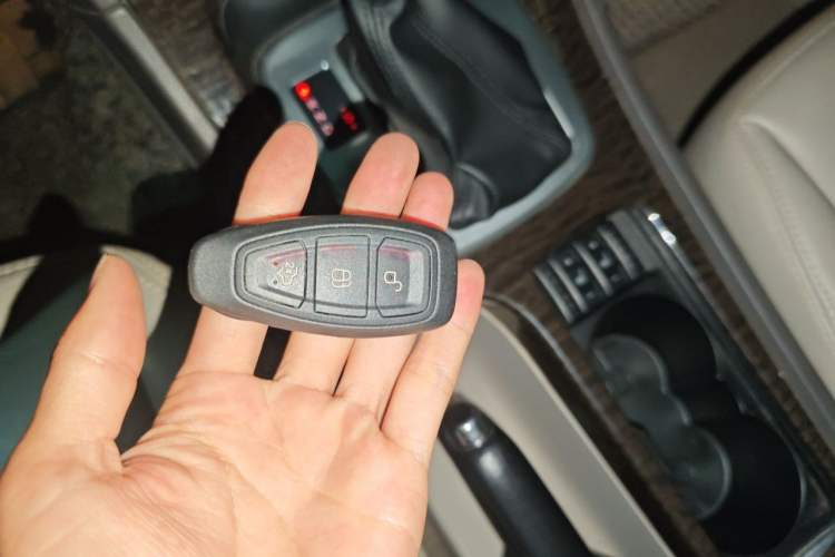 Used Ford Mondeo 2011 2.0L GTDi 200 Luxury Edition Vehicle Key