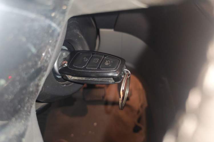 Used Ford Mondeo 2011 2.3L Fashion Edition Vehicle Key