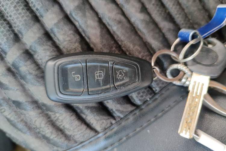 Used Ford Mondeo 2011 2.3L Luxury Model Vehicle Key
