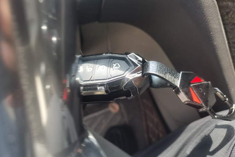 Used Ford Mondeo 2011 2.0L GTDi 200 Fashion Edition Vehicle Key