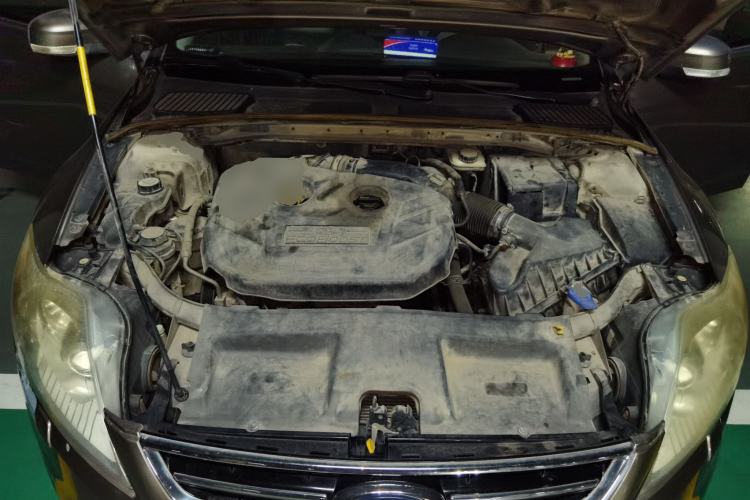 Used Ford Mondeo 2011 2.0L GTDi 200 Luxury Edition Engine Bay