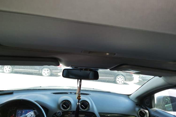 Used Ford Mondeo 2011 2.0L GTDi240 Ultimate Edition Headliner