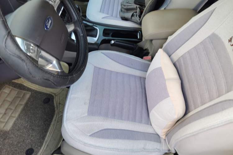 Used Ford Mondeo 2011 2.0L GTDi 200 Fashion Edition Left Front Seat