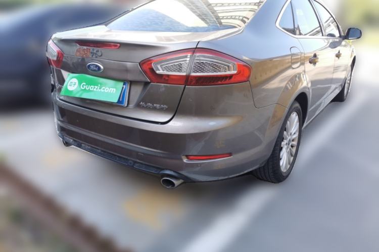Used Ford Mondeo 2011 2.0L GTDi 200 Fashion Edition Rear Right 45 Deg