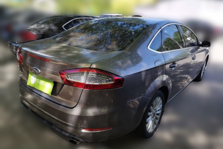 Used Ford Mondeo 2011 2.0L GTDi240 Ultimate Edition Rear Right 45 Deg