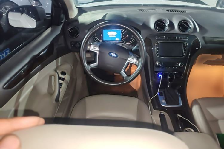 Used Ford Mondeo 2011 2.0L GTDi 200 Fashion Edition Steering Wheel