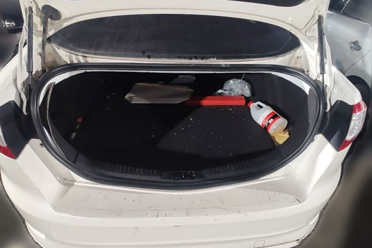 Used Ford Mondeo 2011 2.0L GTDi 200 Fashion Edition Trunk