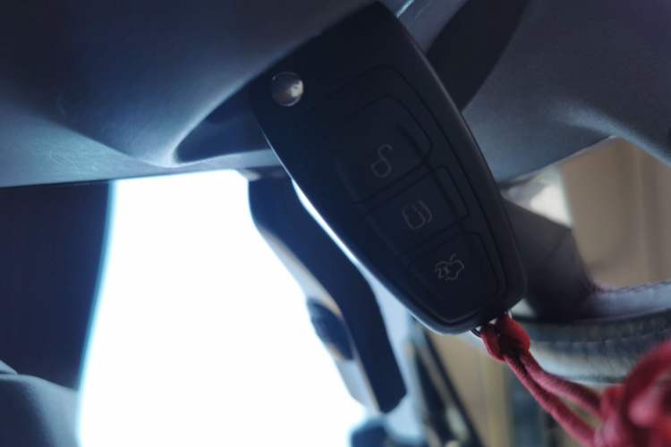 Used Ford Mondeo 2011 2.0L GTDi 200 Fashion Edition Vehicle Key
