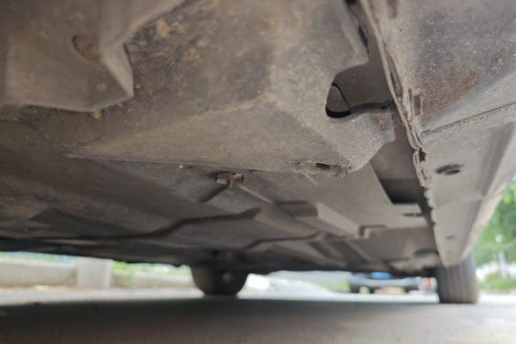 Used Ford Mondeo 2011 2.0L GTDi 200 Luxury Edition Chassis Front Left